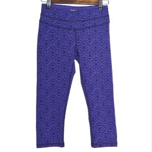 Lucy Powermax Hatha Collection Purple Black Athletic Capris Leggings Size Small